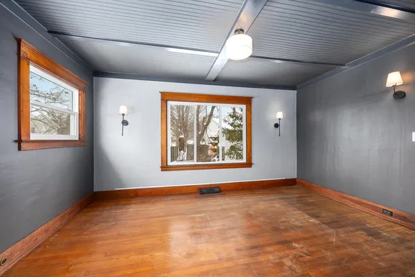 $315,000 | 517 Elm Street Southeast, Lowell, MI 49331