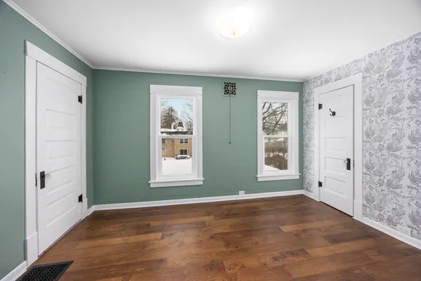 $315,000 | 517 Elm Street Southeast, Lowell, MI 49331