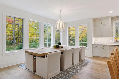 $3,200,000 | 20565 Linden Road, Deephaven, MN 55331