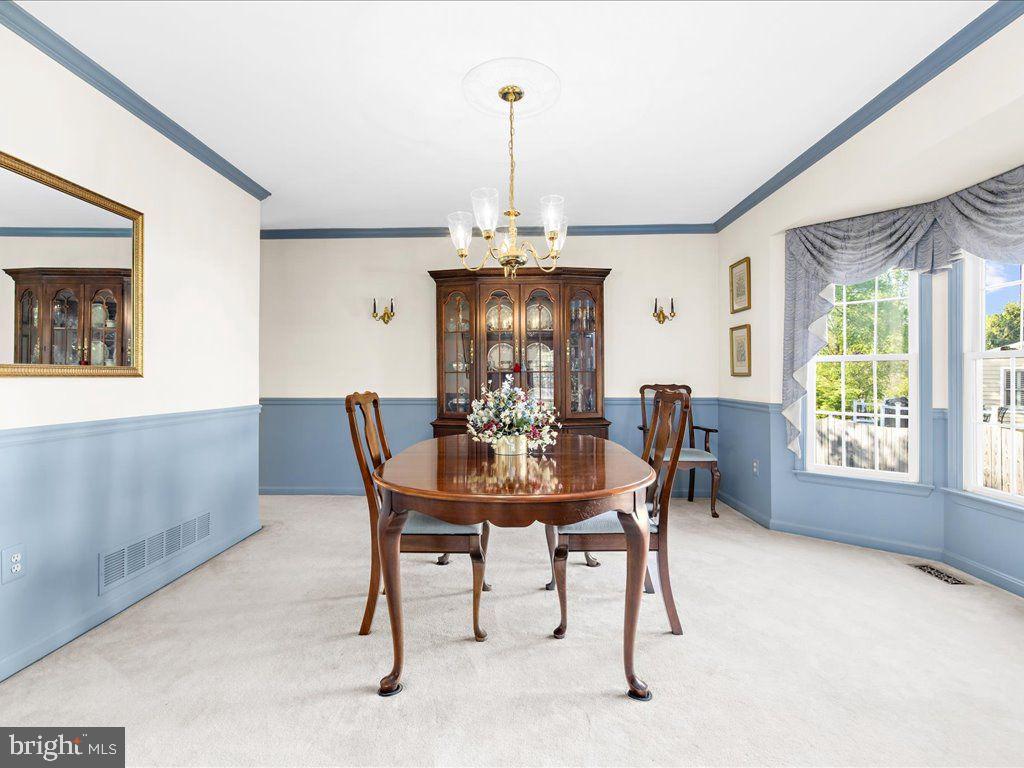 4561 Doncaster Drive Ellicott City, MD 21043 - Photo 11 of 30 Dining Room