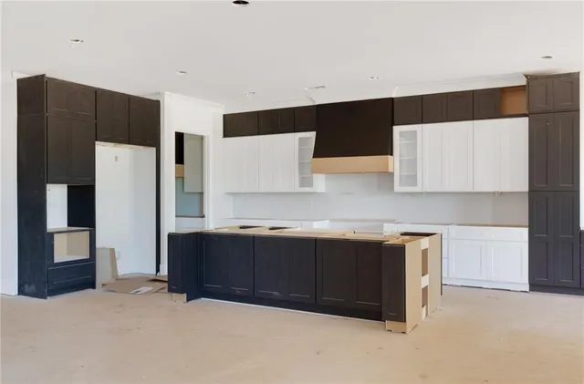 $2,049,000 | 405 Thunder Road, Buford, GA 30518