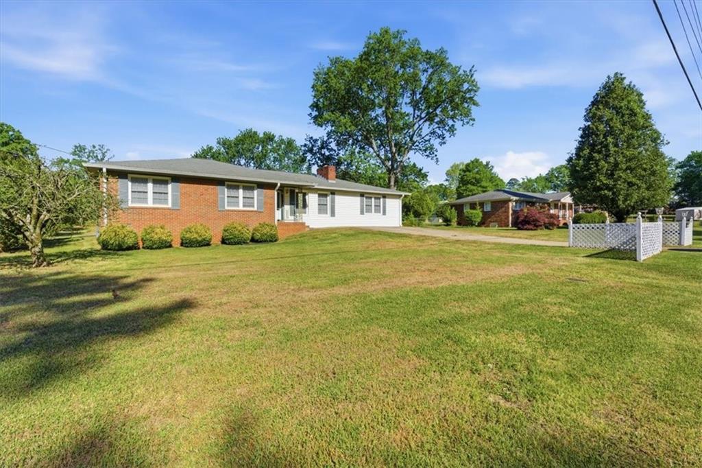 3293 Bright Star Road Douglasville, GA 30135 - Photo 4 of 35