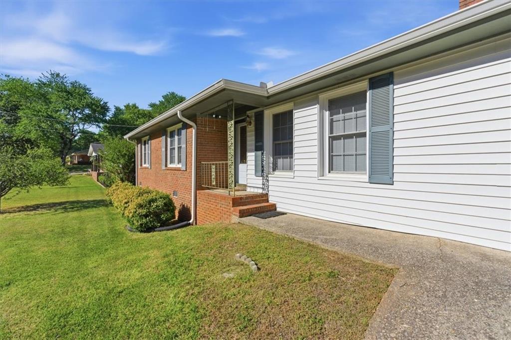 3293 Bright Star Road Douglasville, GA 30135 - Photo 5 of 35