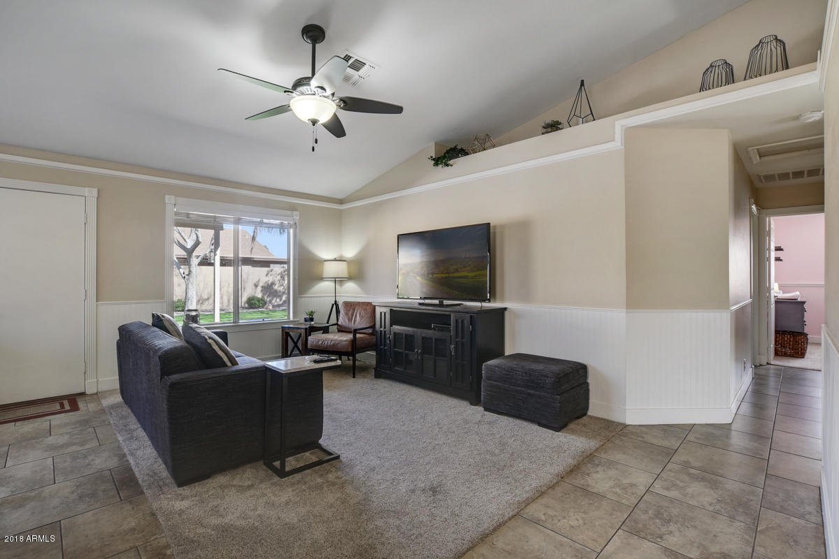 2074 East Devon Road Gilbert, AZ 85296 - Photo 8 of 40 2074-East-Devon-Road-20