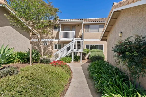 $599,999 | 1344 Palomar Place, Unit 22, Vista, CA 92084