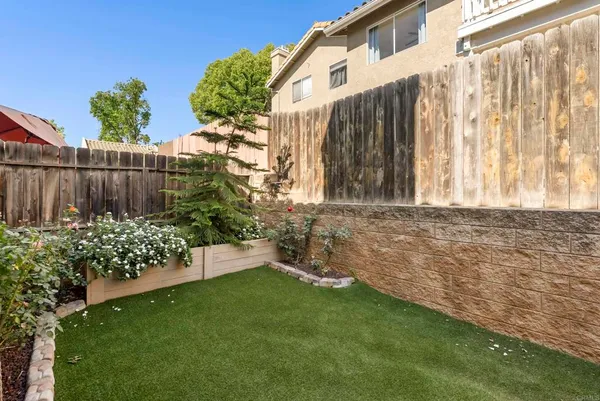 $599,999 | 1344 Palomar Place, Unit 22, Vista, CA 92084