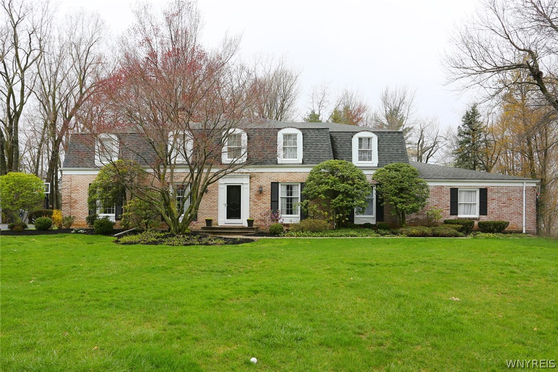 94 Briarhill Road Amherst, NY 14221 - Photo 1 of 1 Front of the house