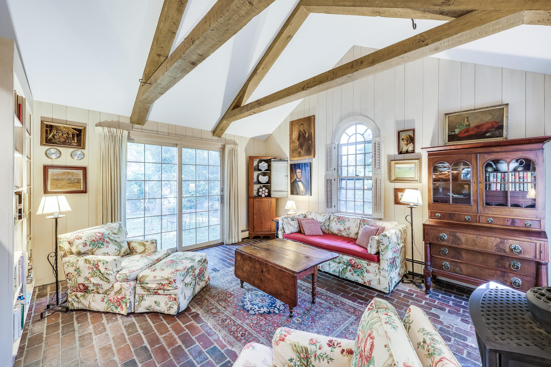 72 Hathaway Road Osterville, MA 02655 - Photo 13 of 40 a living room with furniture and wooden floor