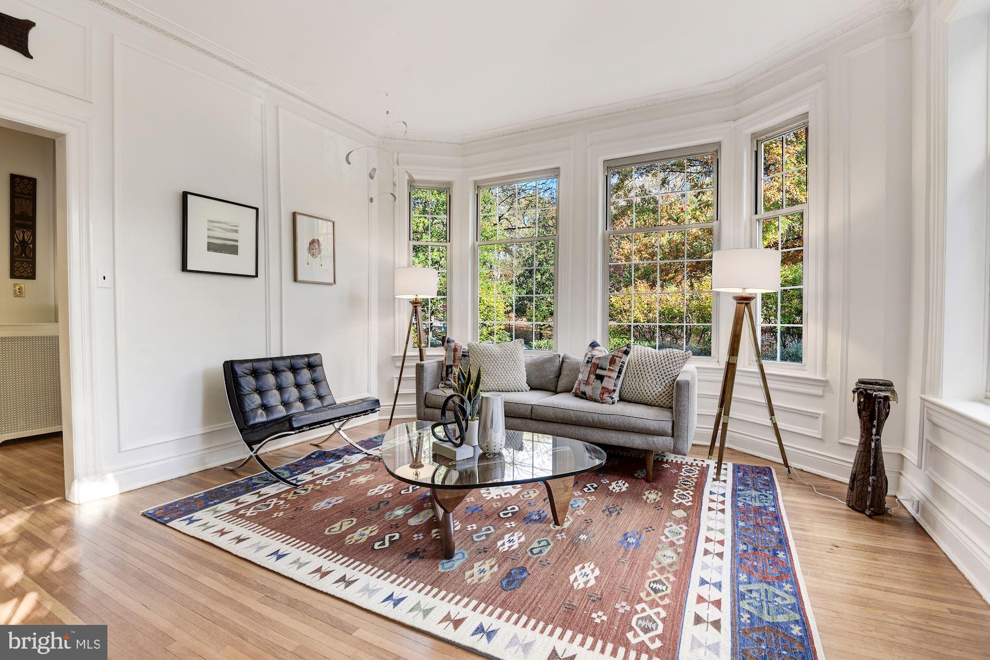 3230 Woodley Road Northwest Washington, DC 20008 - Photo 6 of 55 Living Room