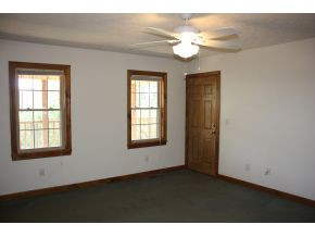 408 Warren Road Piney Flats, TN 37686 - Photo 8 of 23 Photo 8