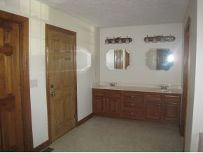 408 Warren Road Piney Flats, TN 37686 - Photo 10 of 23 Photo 10
