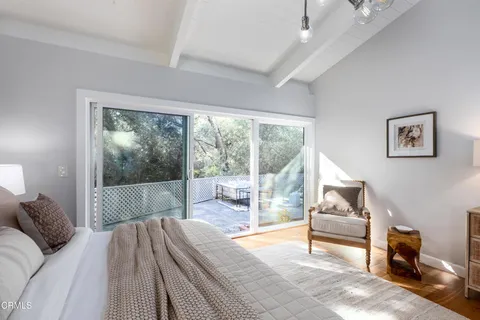 $1,849,000 | 4599 Hillard Avenue, La Canada Flintridge, CA 91011