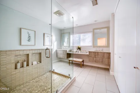 $1,849,000 | 4599 Hillard Avenue, La Canada Flintridge, CA 91011