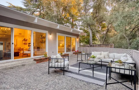 $1,849,000 | 4599 Hillard Avenue, La Canada Flintridge, CA 91011