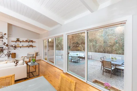 $1,849,000 | 4599 Hillard Avenue, La Canada Flintridge, CA 91011
