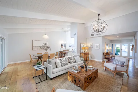 $1,849,000 | 4599 Hillard Avenue, La Canada Flintridge, CA 91011