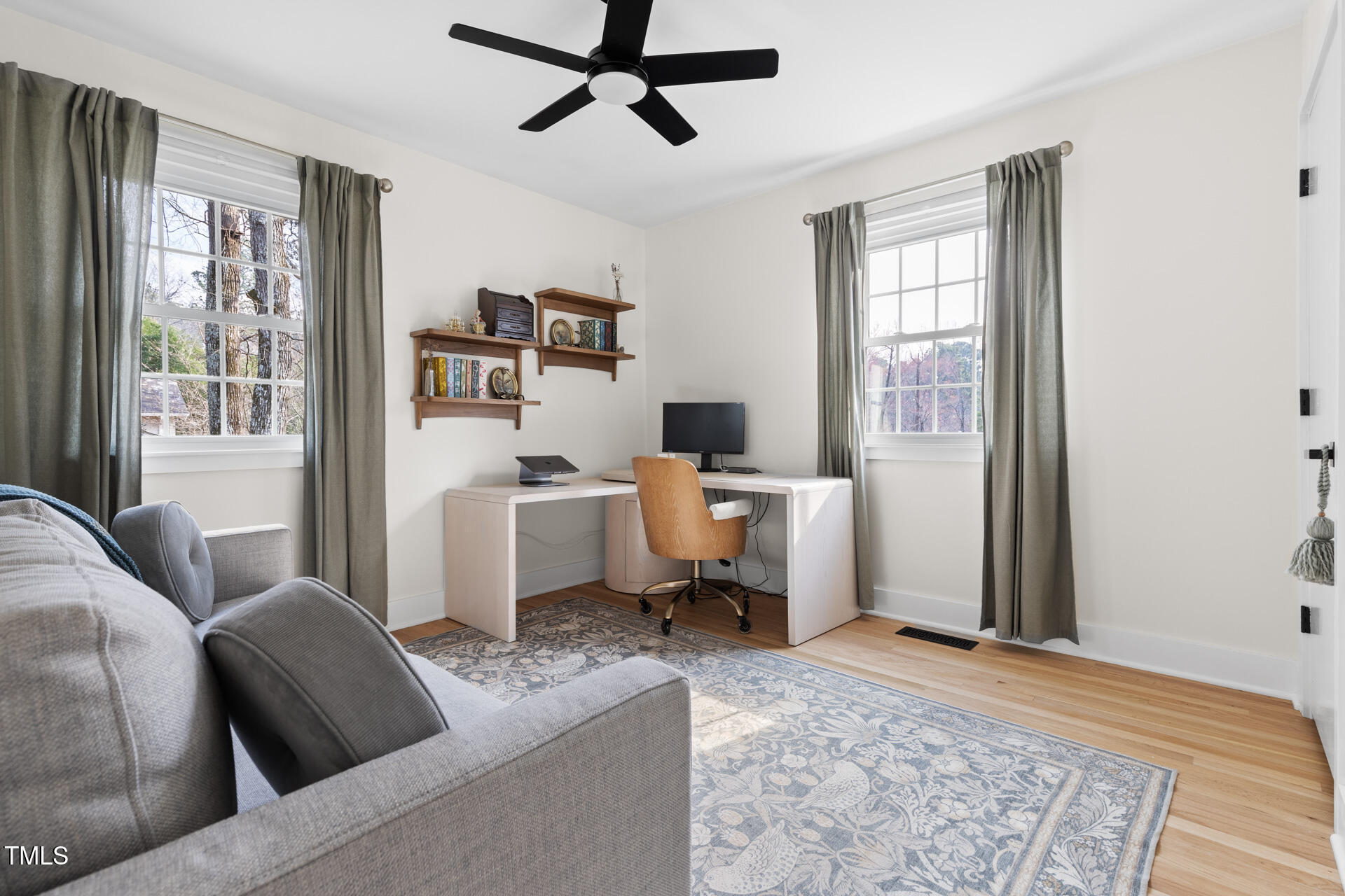 3520 Winding Way Durham, NC 27707 - Photo 18 of 26 a living room with furniture and a window