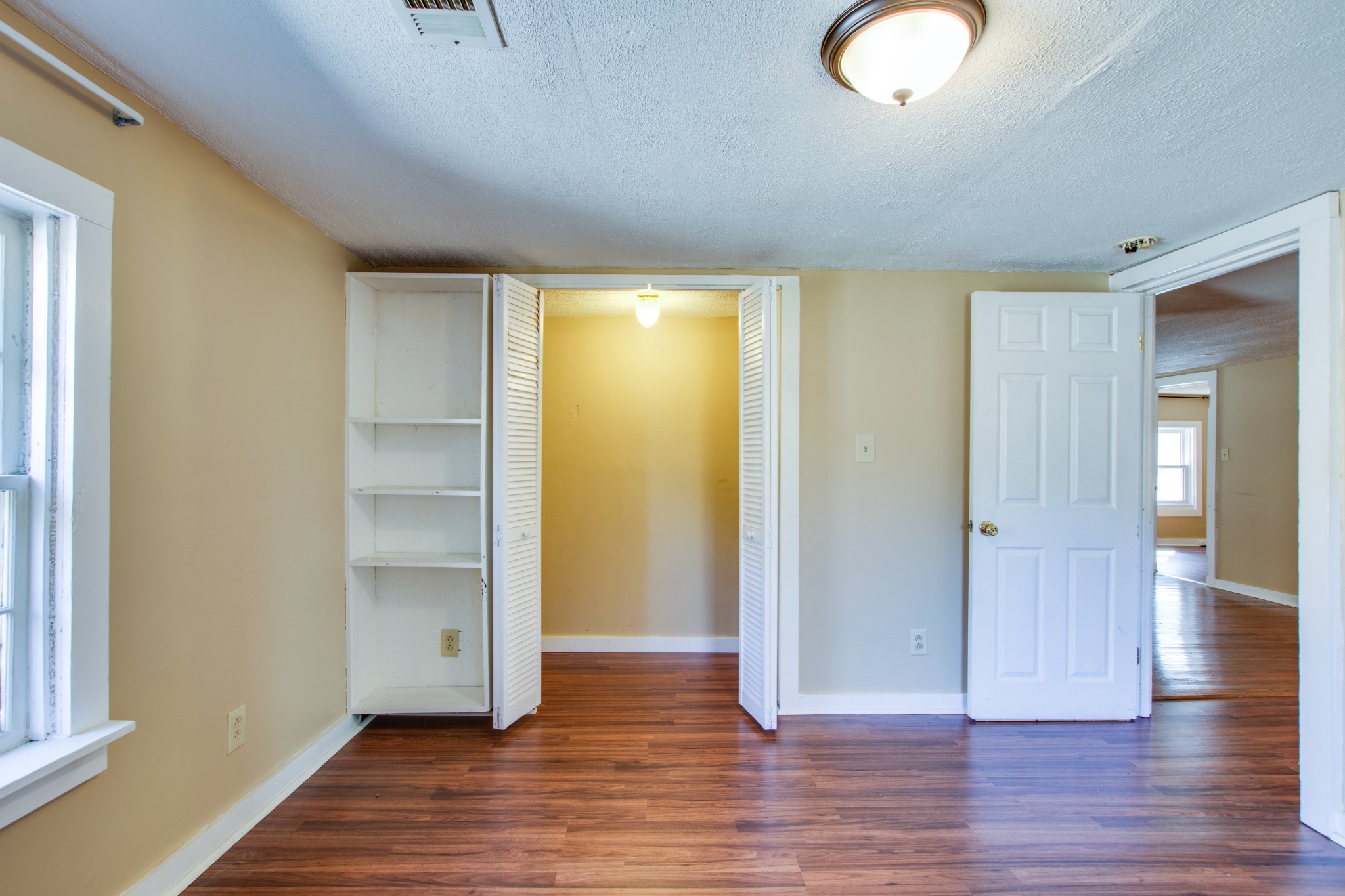 4453 Pecan Valley Road Nashville, TN 37218 - Photo 23 of 33