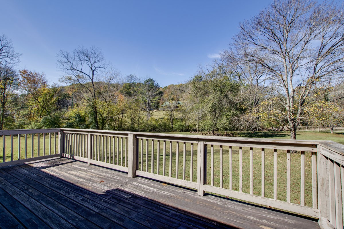 4453 Pecan Valley Road Nashville, TN 37218 - Photo 27 of 33