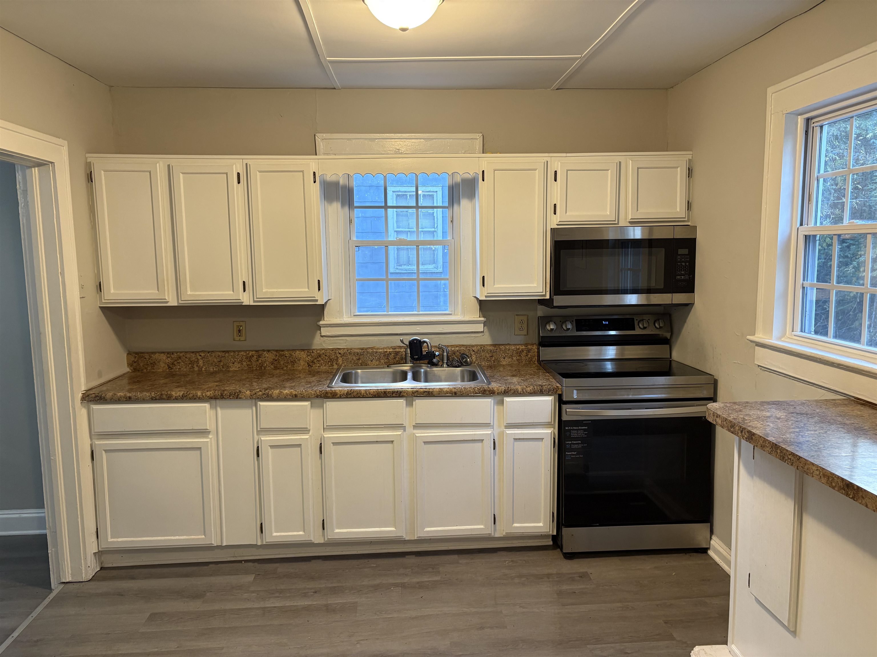 142 Princeton Street Spartanburg, SC 29306 - Photo 5 of 20