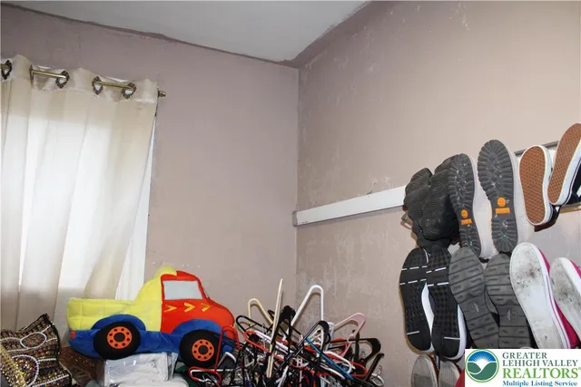 $275,000 | 2365 Main Street, Northampton, PA 18067