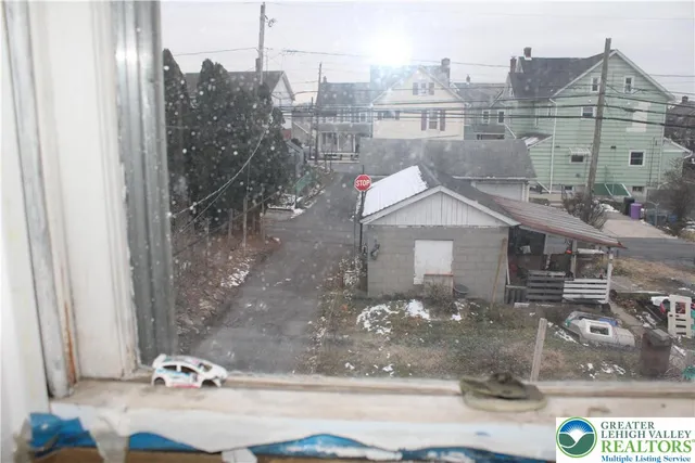 $275,000 | 2365 Main Street, Northampton, PA 18067