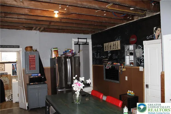 a very nice looking room with many windows