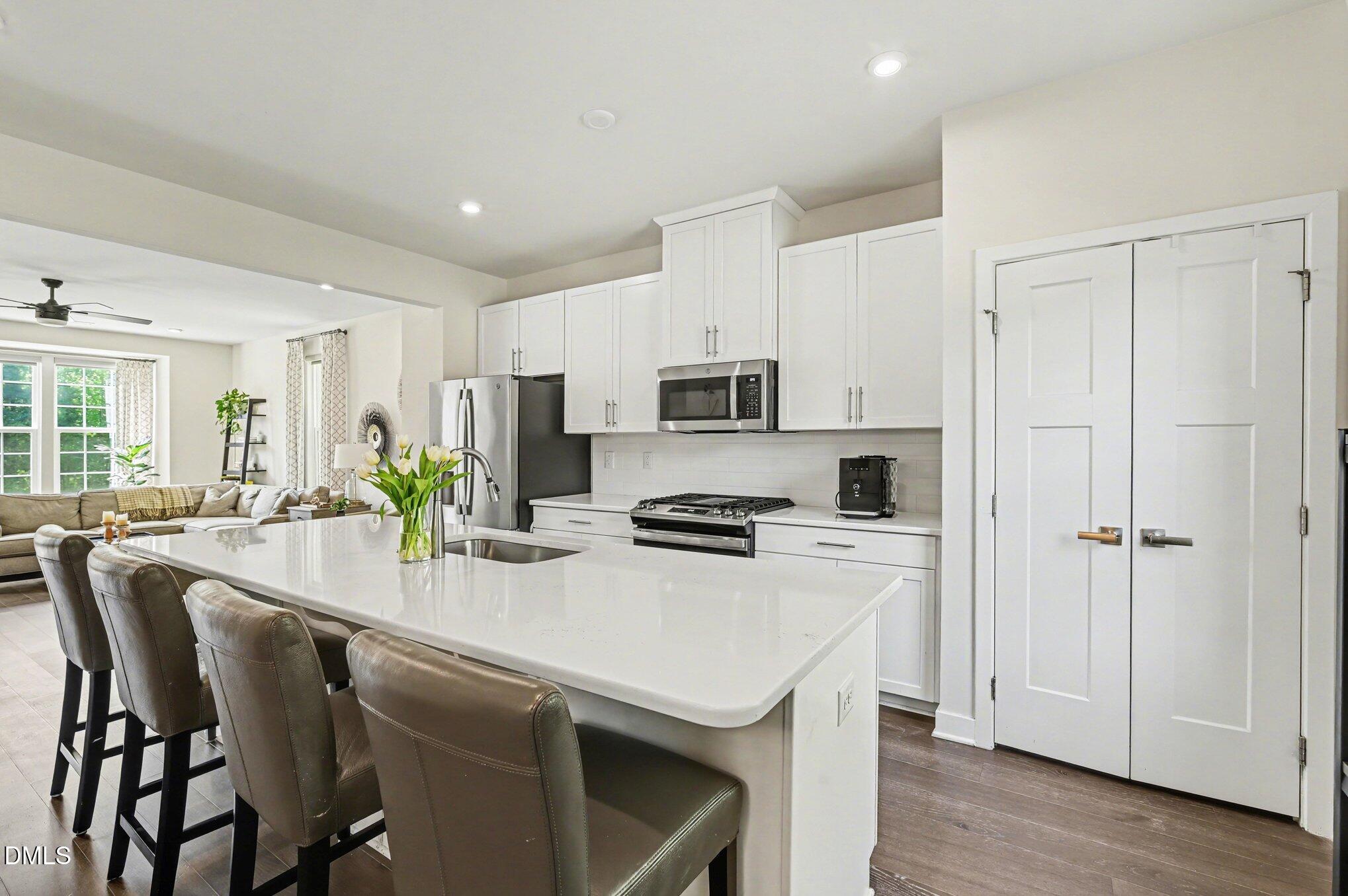 4839 Randall Road Durham, NC 27707 - Photo 9 of 37 009_file_2765