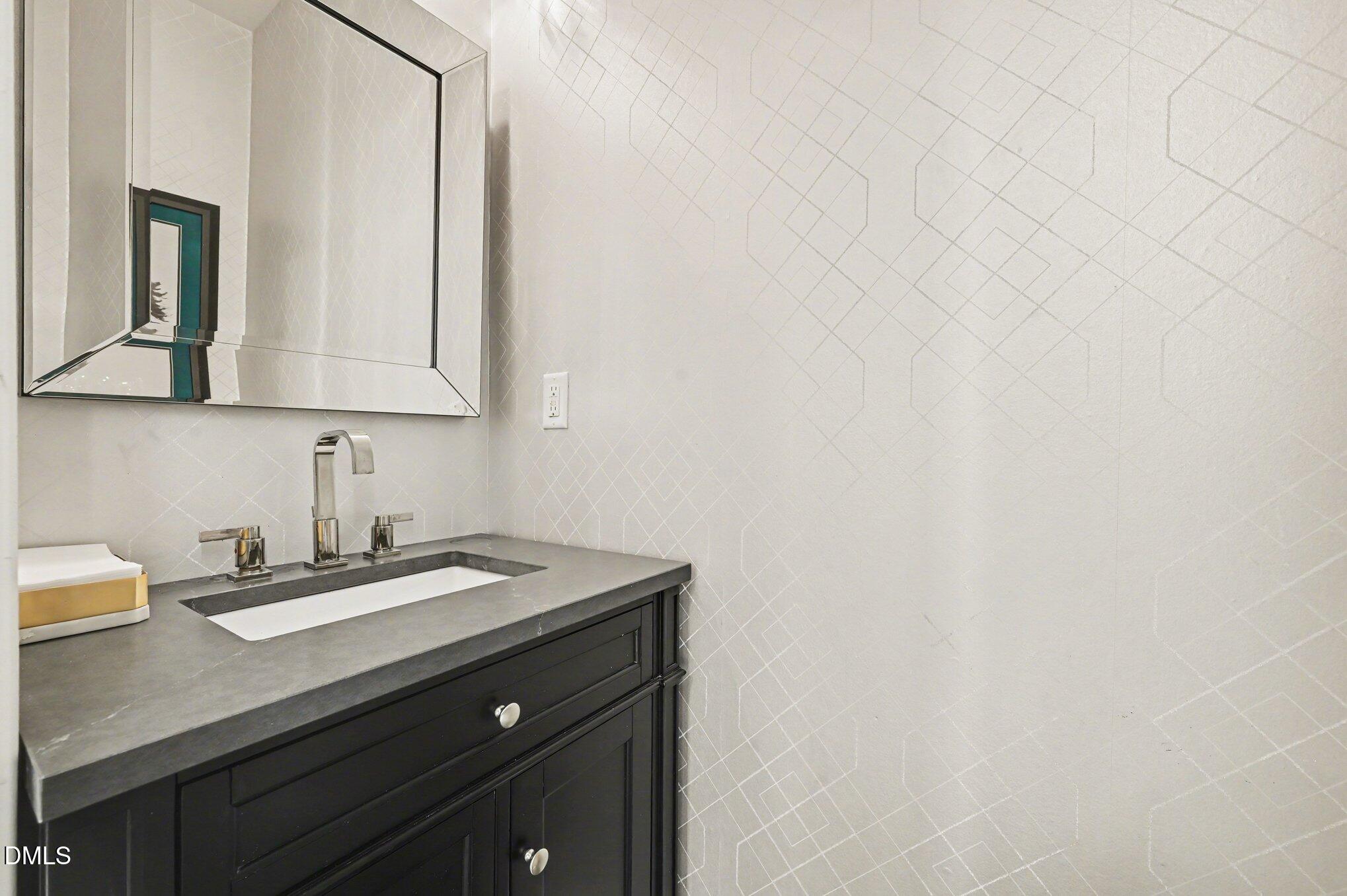 4839 Randall Road Durham, NC 27707 - Photo 11 of 37 021_file_7621