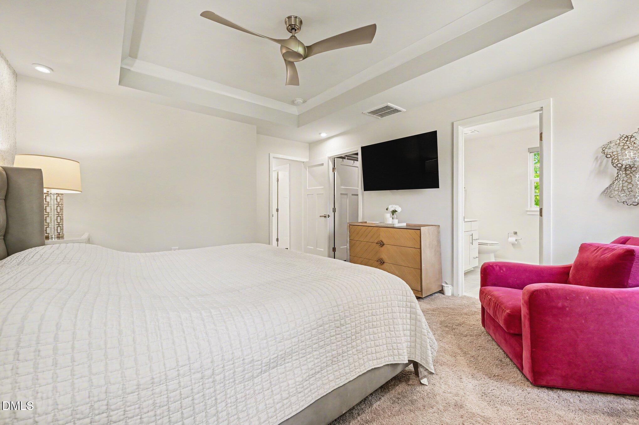 4839 Randall Road Durham, NC 27707 - Photo 13 of 37 012_file_8516