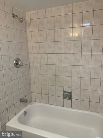 $1,800 | 2911 Charing Cross Road, Unit 10, Falls Church, VA 22042