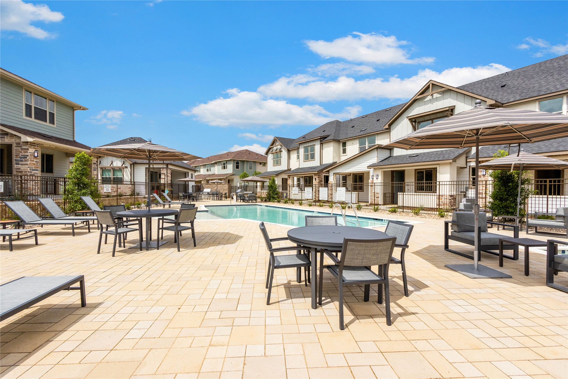 5900-284 Highway 287 Frontage Road Arlington, TX 76017 - Photo 6 of 14 a view of a patio with dining table and chairs with a barbeque grill and plants