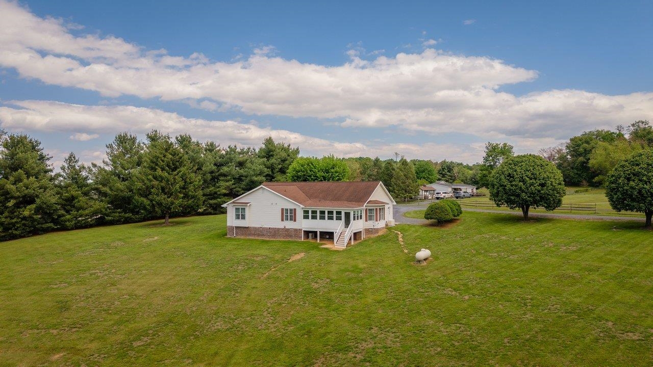 2220 Pine Woods Road Quicksburg, VA 22847 - Photo 13 of 75