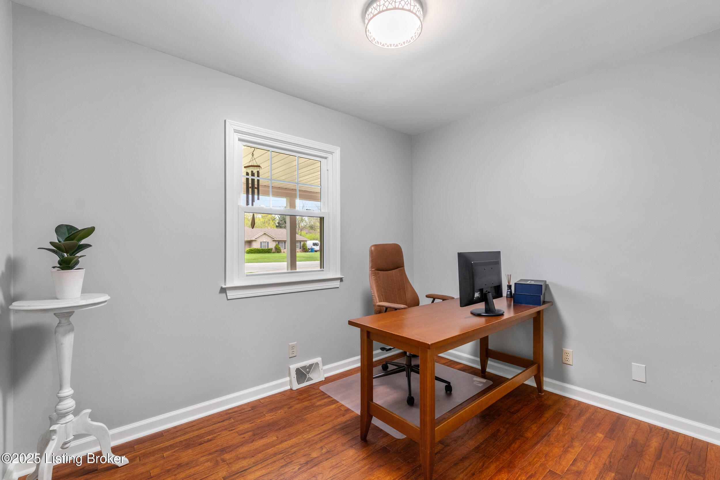 8112 Welsh Road Pewee Valley, KY 40056 - Photo 17 of 43 Bedroom/office