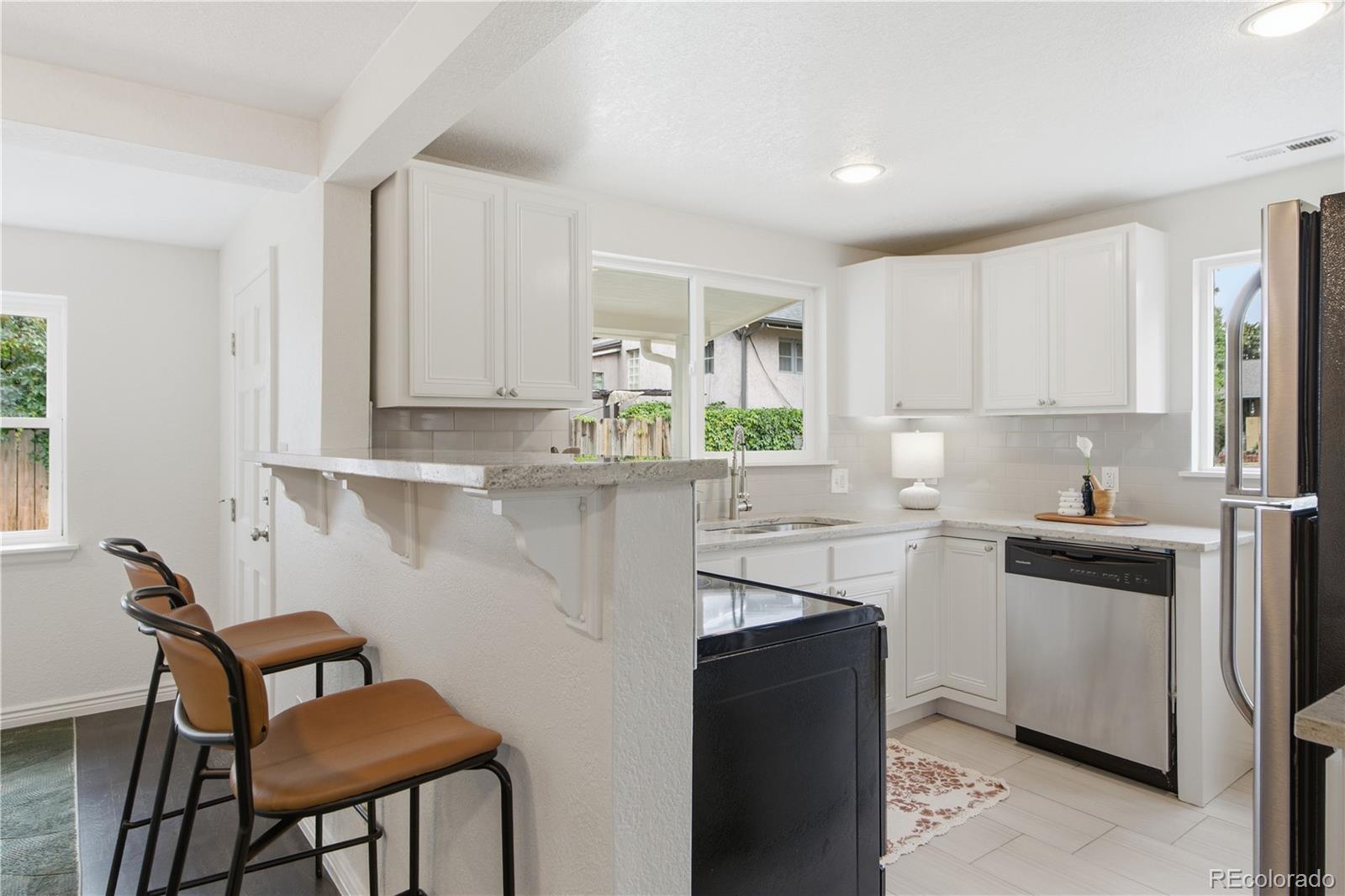 2918 Ames Street Wheat Ridge, CO 80214 - Photo 12 of 39