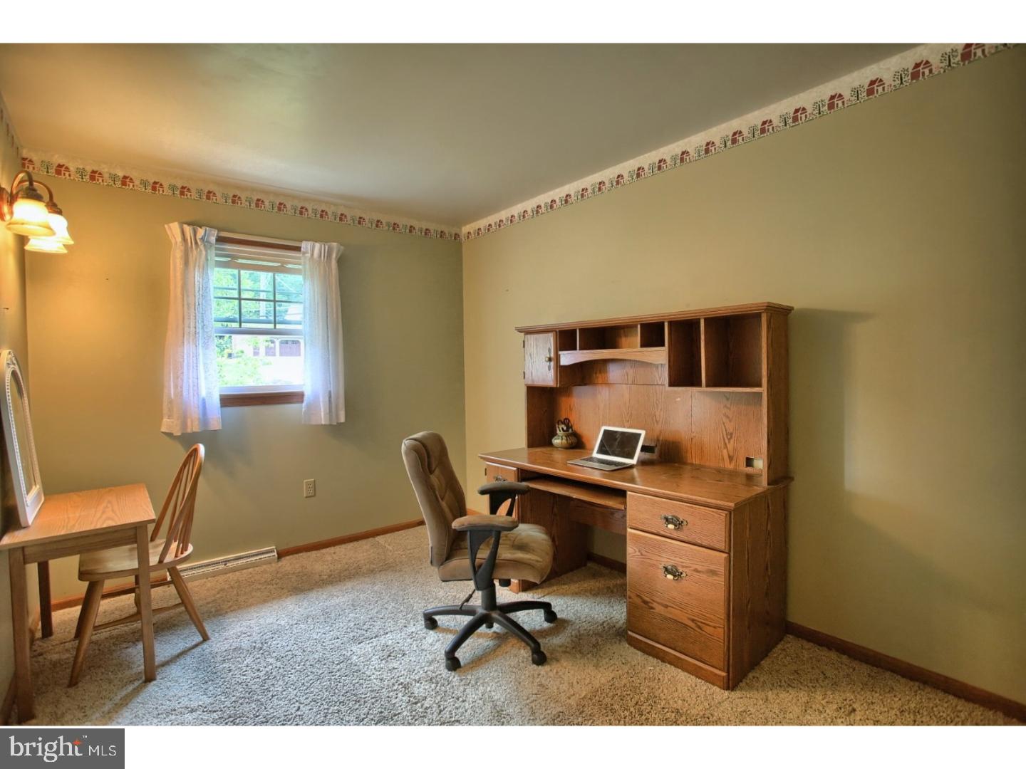 321 Parkview Road Reading, PA 19606 - Photo 12 of 25 Gallery Image 12