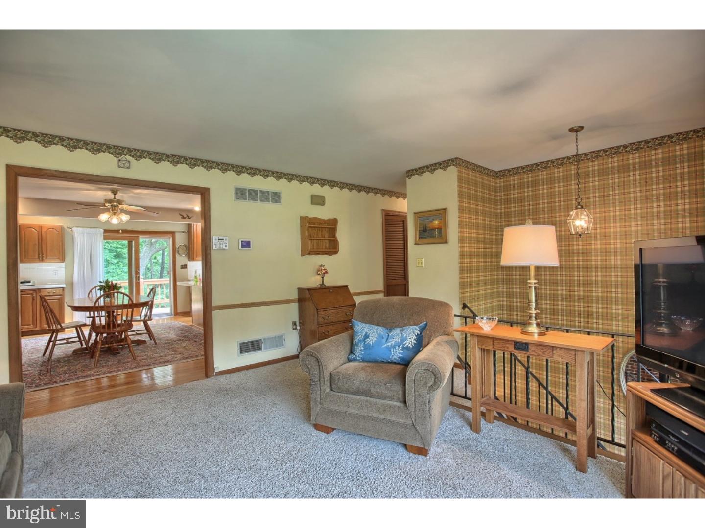 321 Parkview Road Reading, PA 19606 - Photo 5 of 25 Gallery Image 5