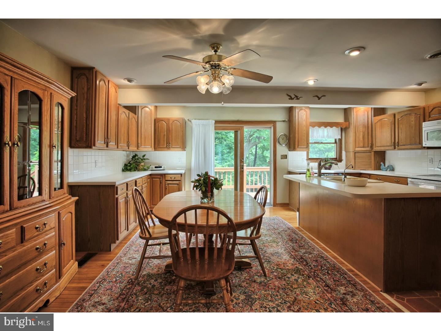 321 Parkview Road Reading, PA 19606 - Photo 6 of 25 Gallery Image 6