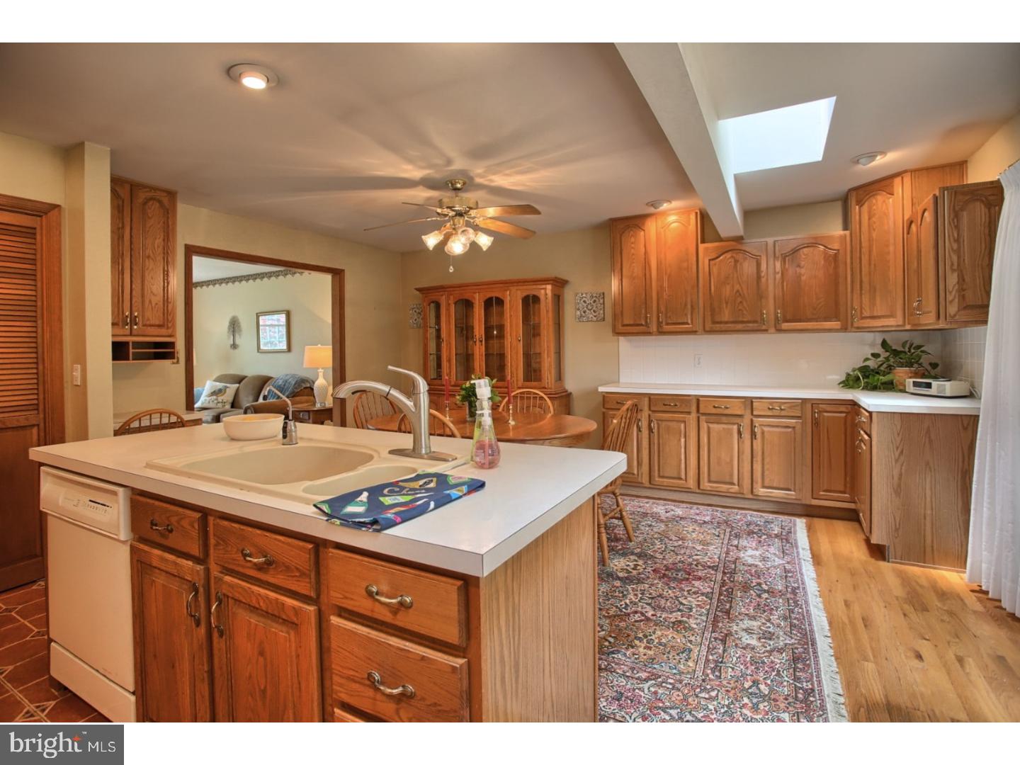 321 Parkview Road Reading, PA 19606 - Photo 9 of 25 Gallery Image 9