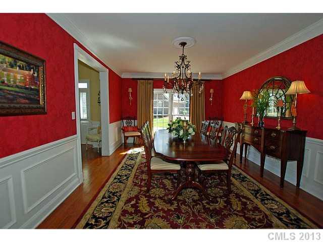 3900 Huckleberry Road Charlotte, NC 28210 - Photo 3 of 16 Gallery Image 3