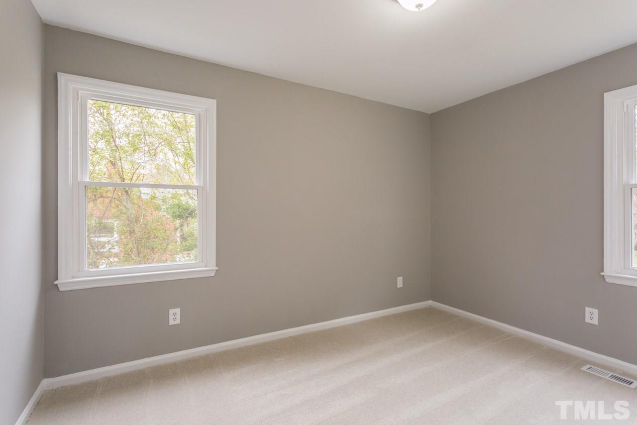 3822 Corwin Road Garner, NC 27529 - Photo 17 of 25 an empty room with a window