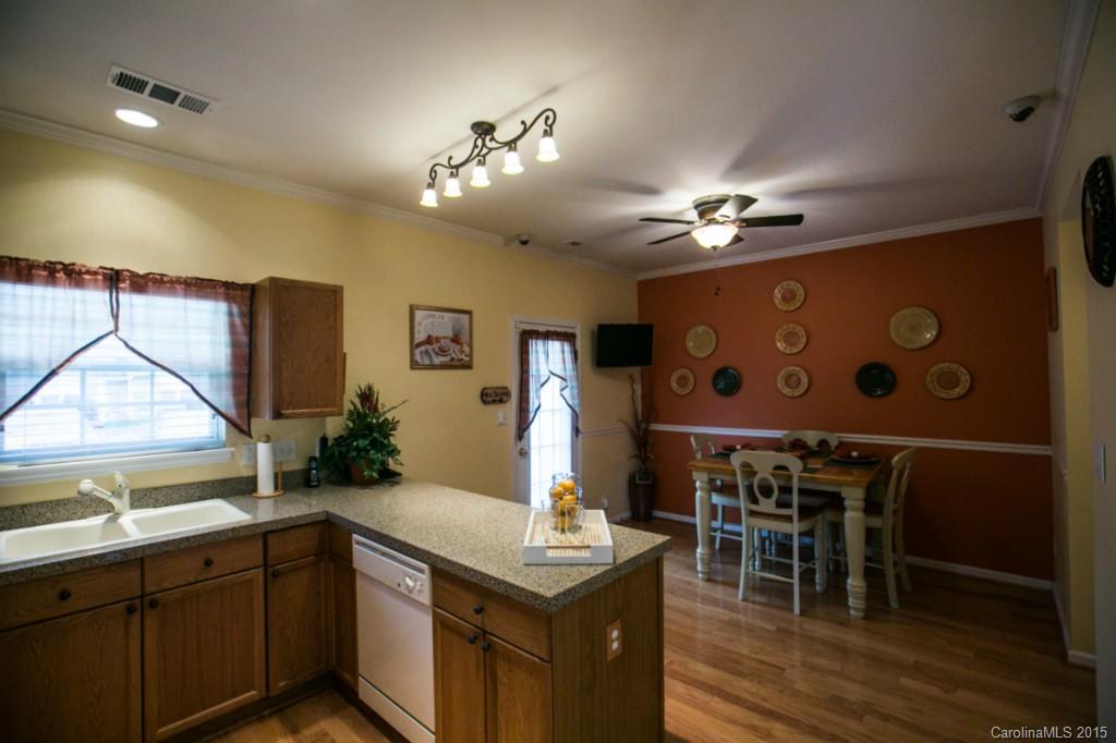 4926 Prosperity Ridge Road, Unit 4926 Charlotte, NC 28269 - Photo 14 of 19