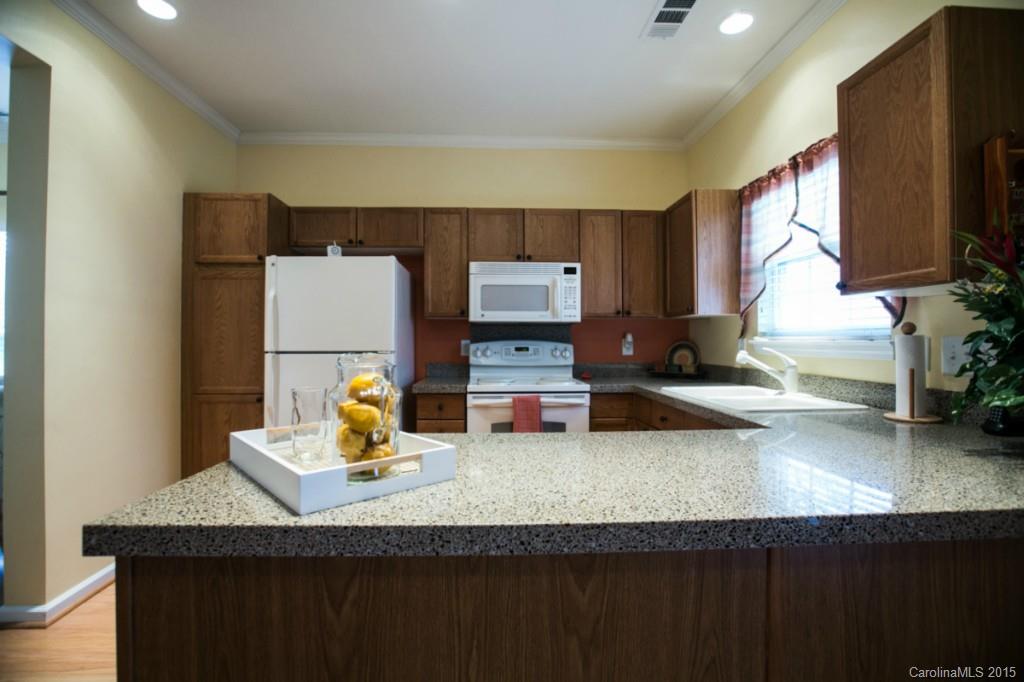 4926 Prosperity Ridge Road, Unit 4926 Charlotte, NC 28269 - Photo 17 of 19