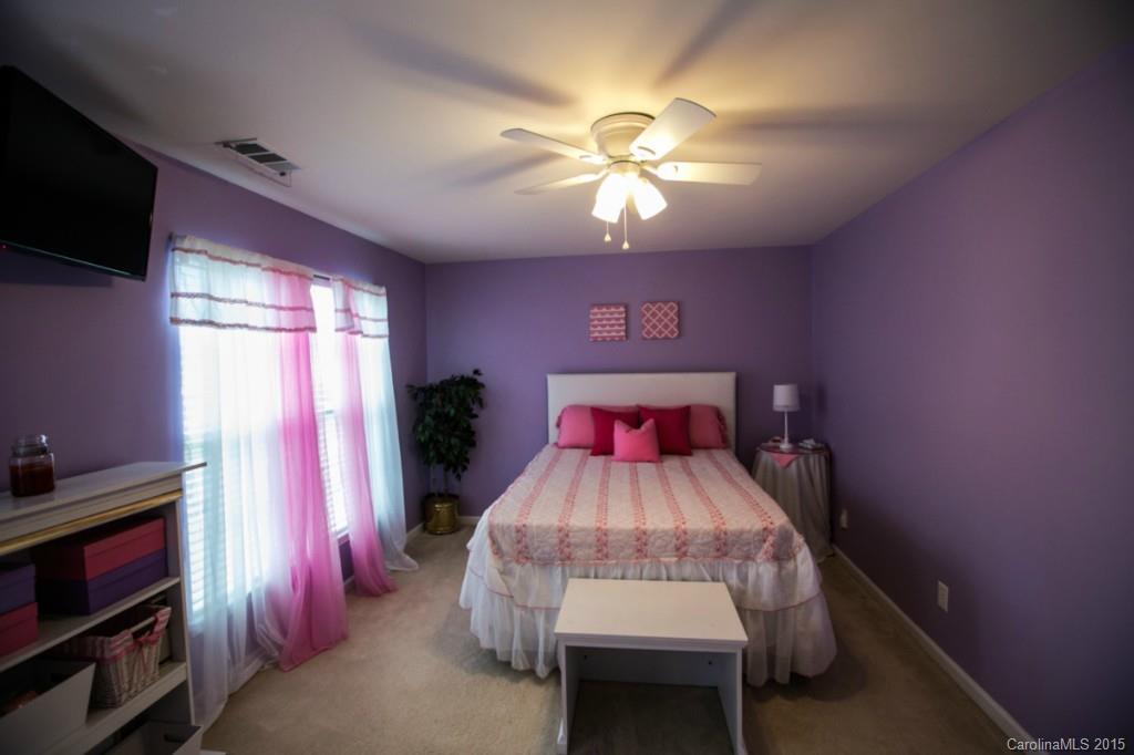 4926 Prosperity Ridge Road, Unit 4926 Charlotte, NC 28269 - Photo 8 of 19