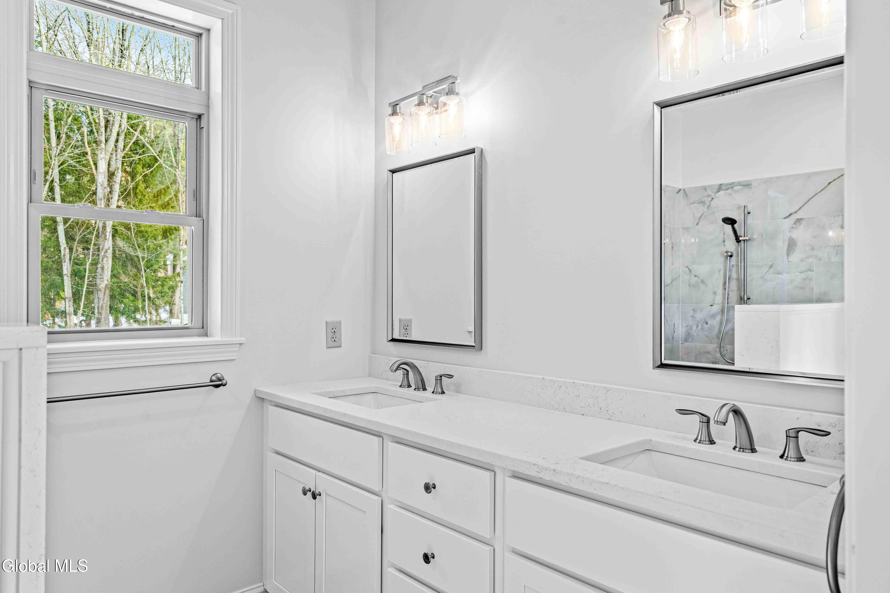 478 Selfridge Road Moreau, NY 12831 - Photo 13 of 30 DSC05899