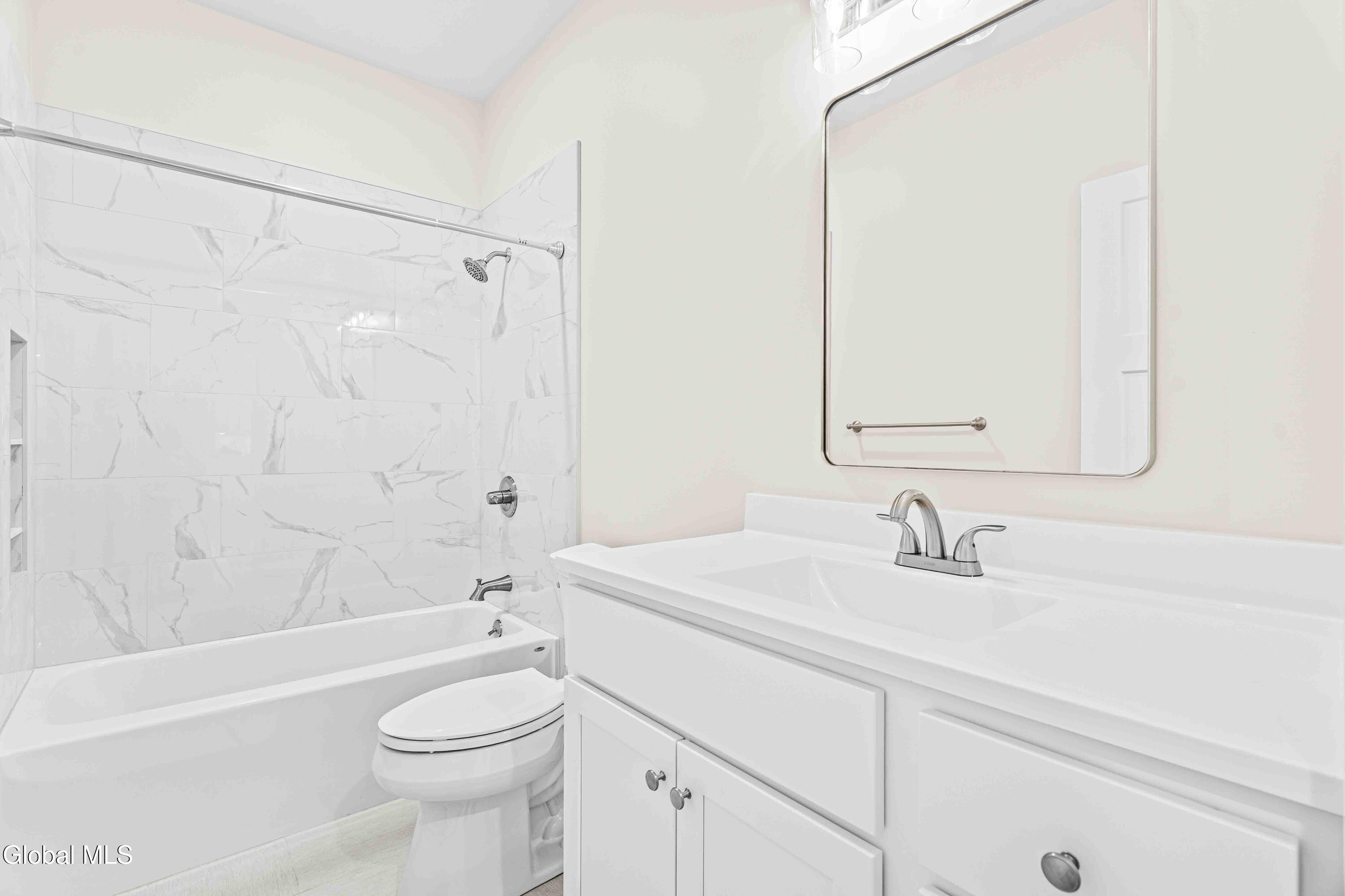 478 Selfridge Road Moreau, NY 12831 - Photo 19 of 30 DSC05926