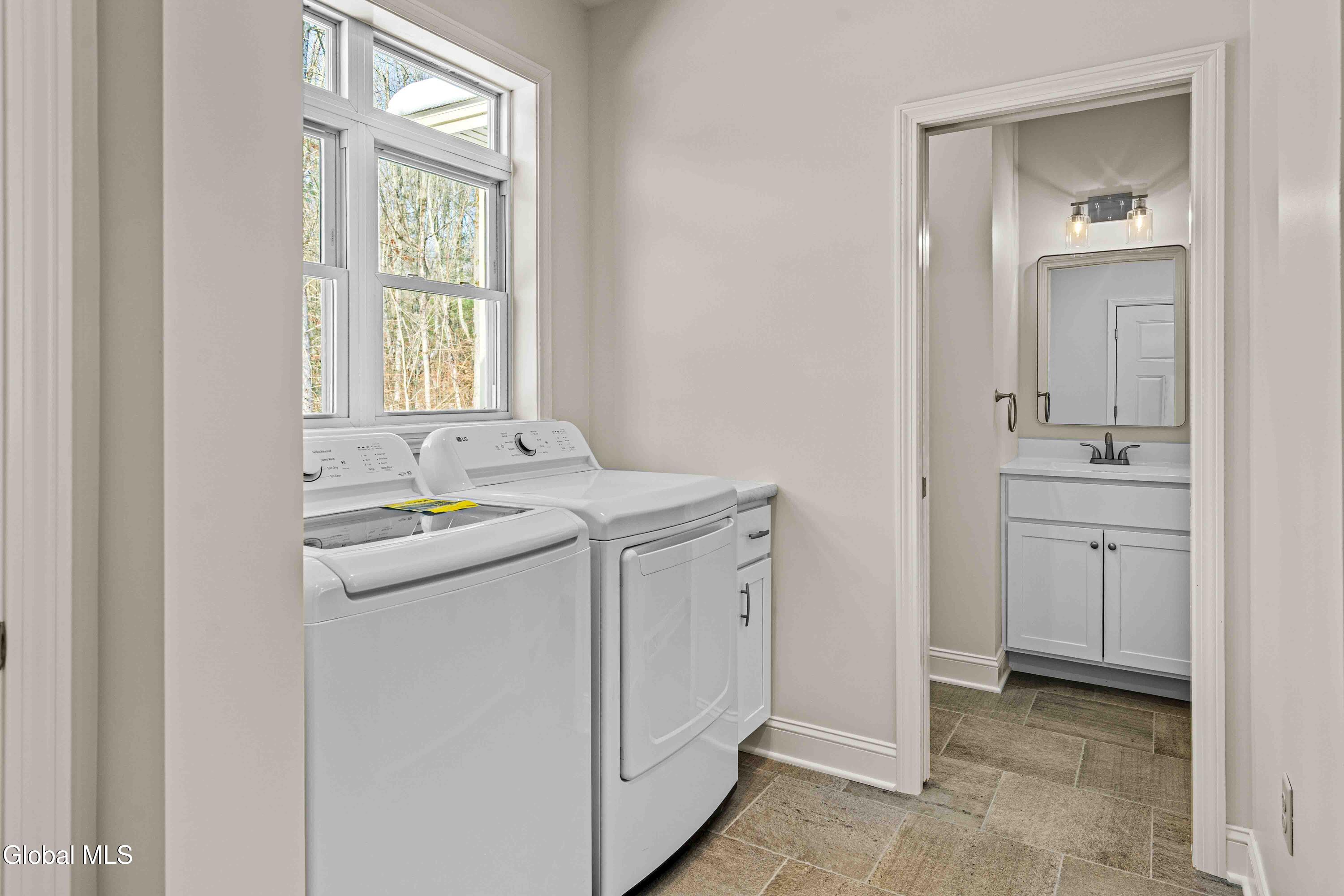 478 Selfridge Road Moreau, NY 12831 - Photo 21 of 30 DSC05956