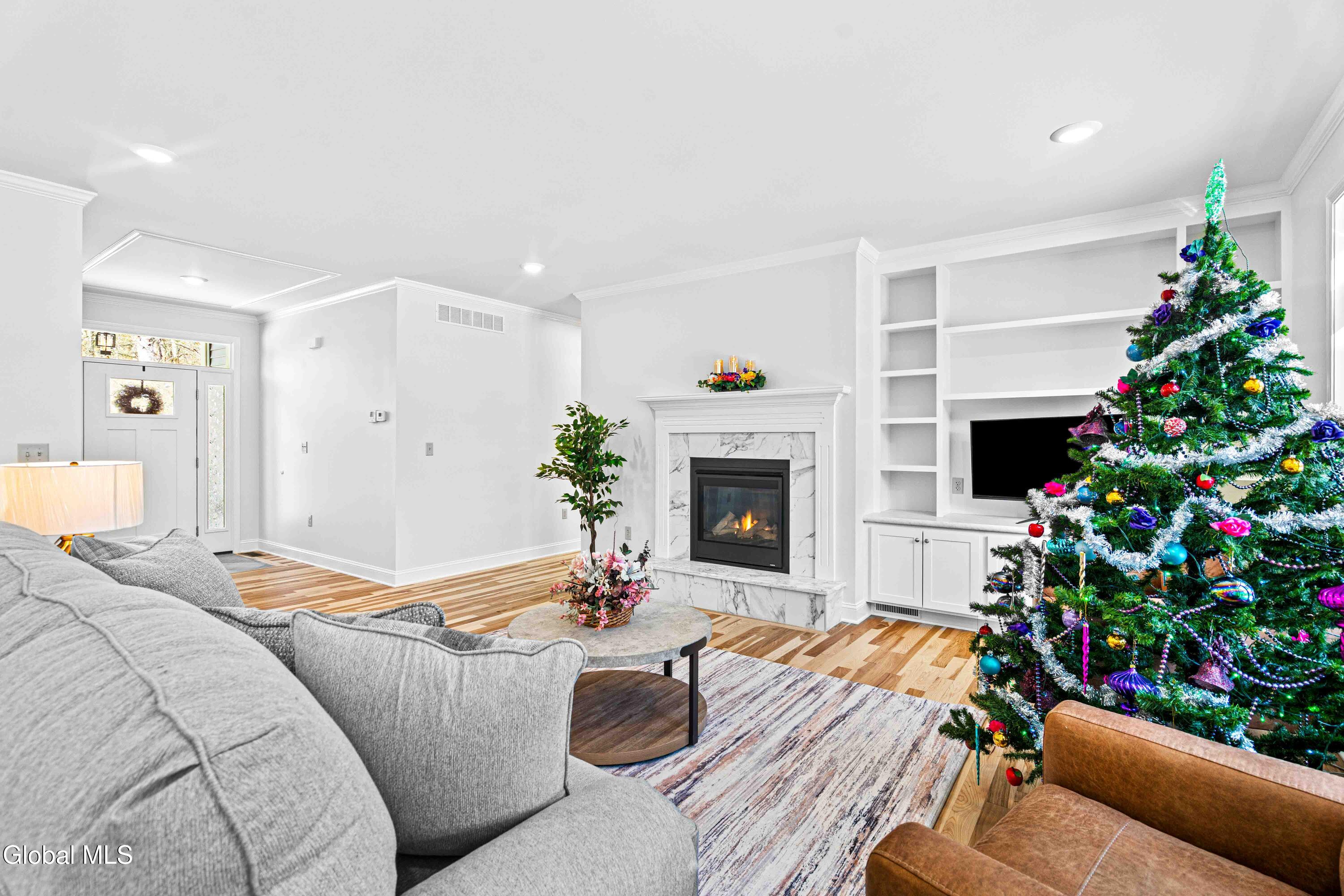 478 Selfridge Road Moreau, NY 12831 - Photo 5 of 30 DSC05938