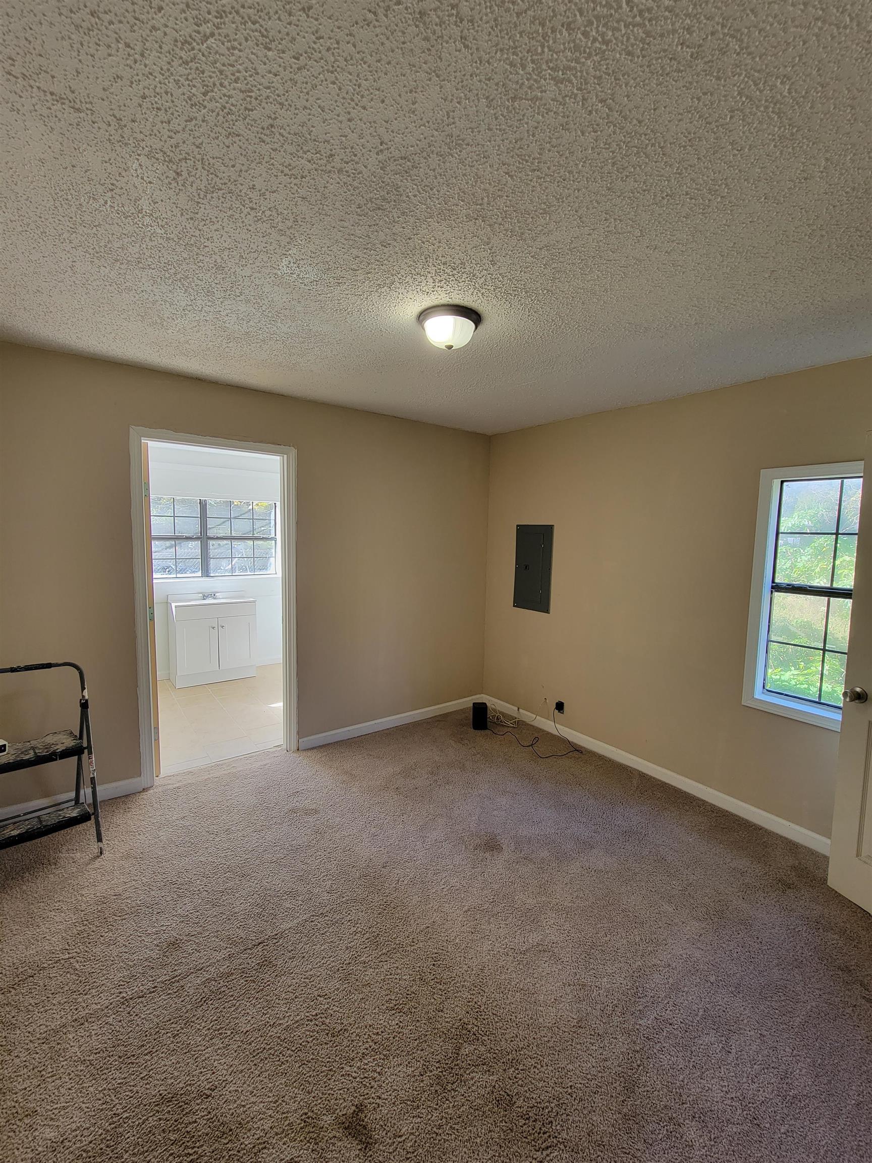 136 North Street Mobile, AL 36610 - Photo 7 of 13