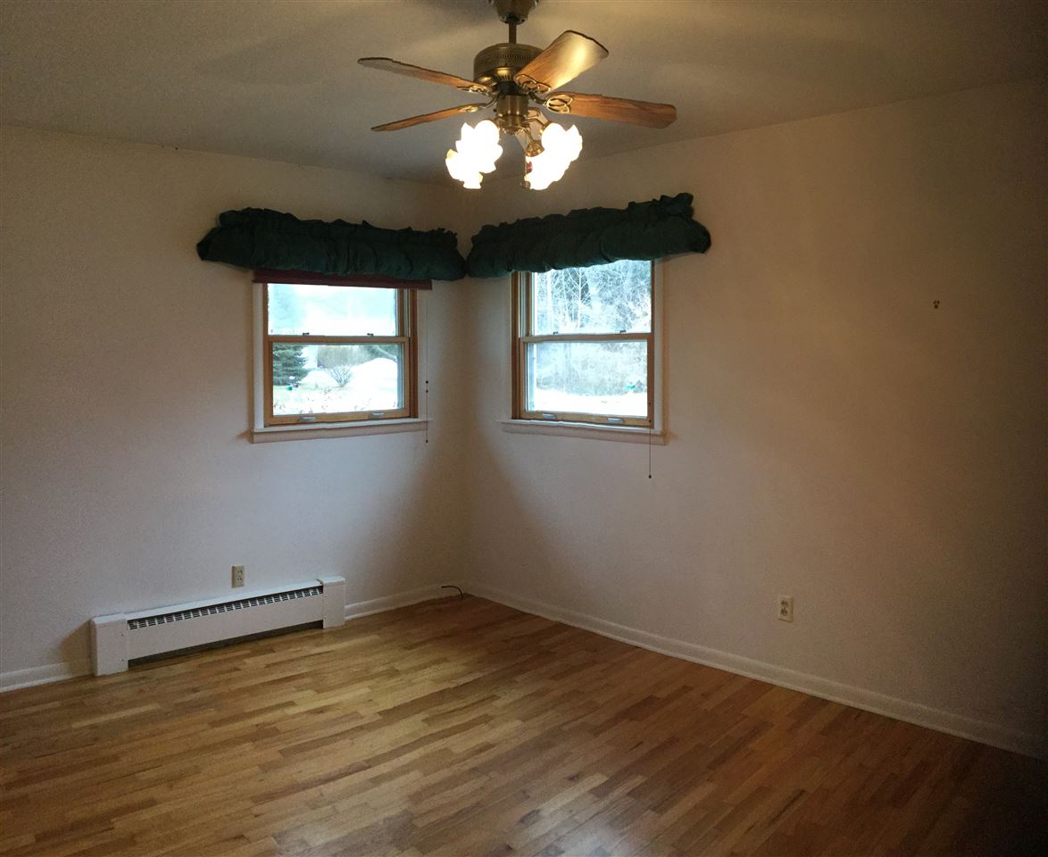 6085 Sterling Road Traverse City, MI 49686 - Photo 9 of 28 1873229-8.JPG